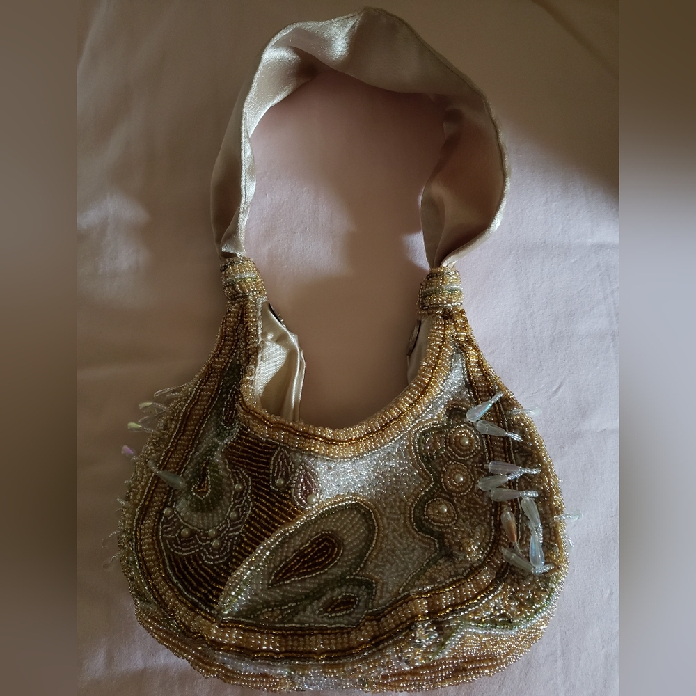 NWOT Moni Couture beaded evening bag